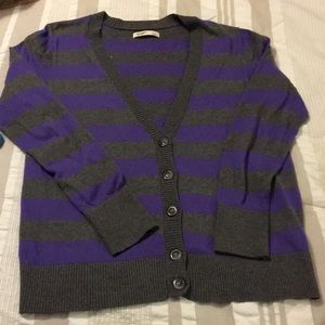 Old Navy boyfriend v neck cardigan